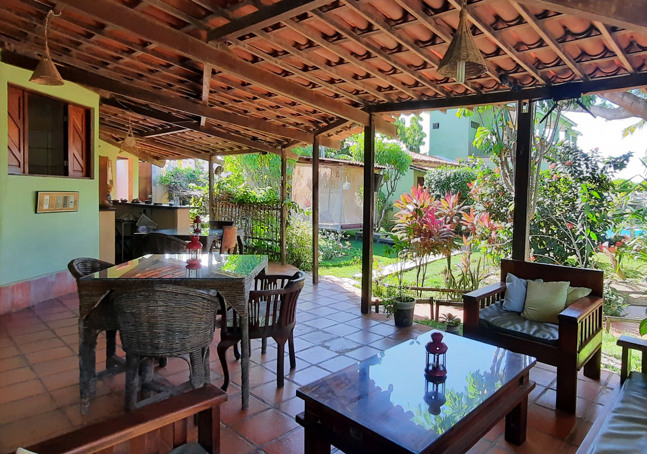 ÁREA DE CAFÉ DA MANHÃ